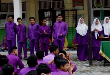 Ilustrasi baju kurung Melayu di Pekanbaru (foto/int)